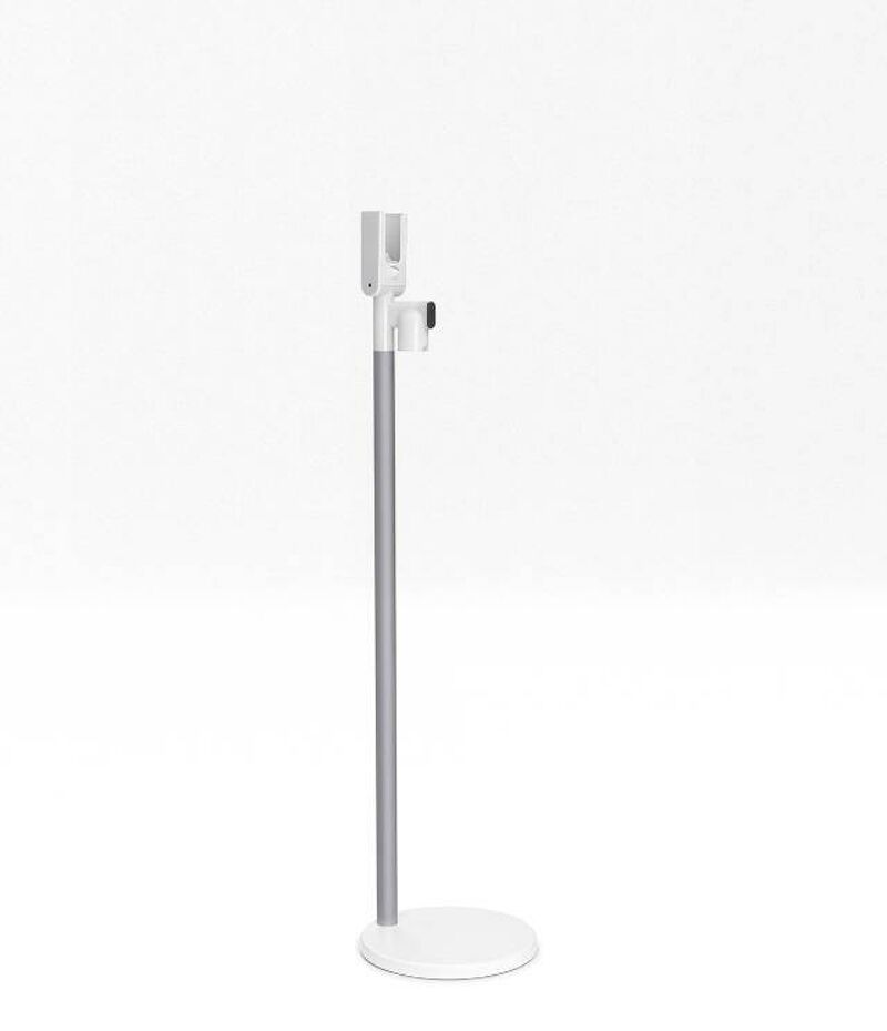 Зарядная станция dyson v11 стоит на полу